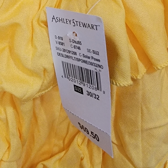 NWT - Picture 2 of 2